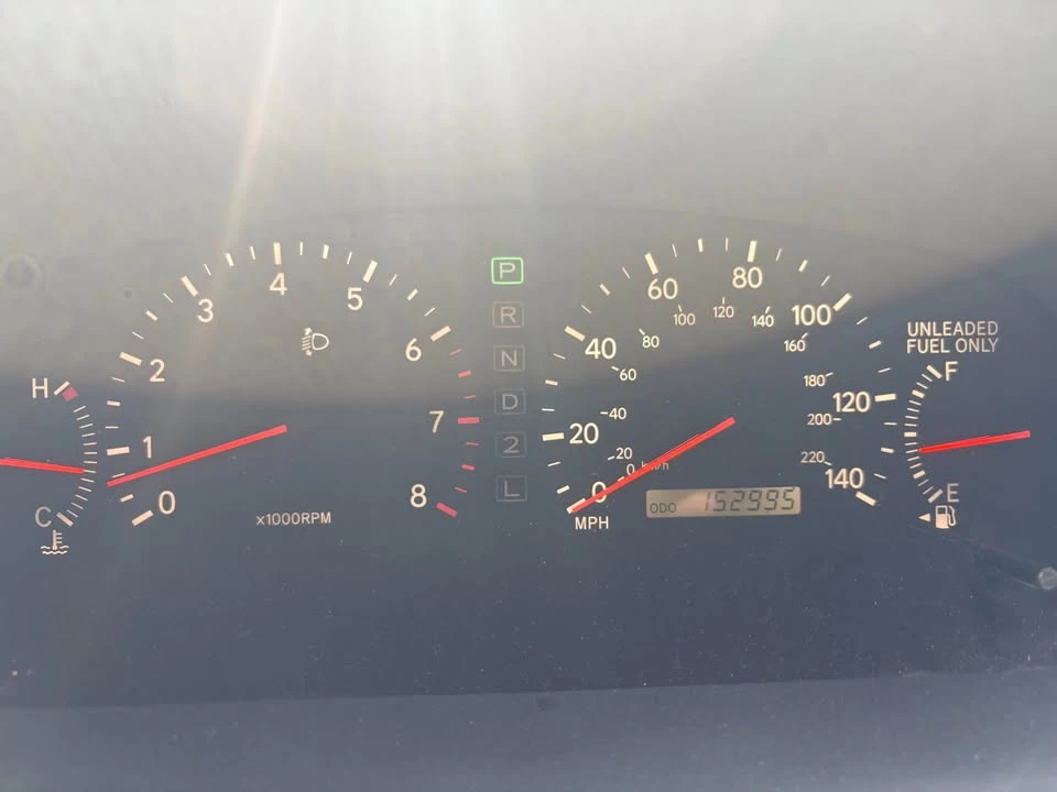 2001 Lexus ES 3rd Gen - Image 8 of 10