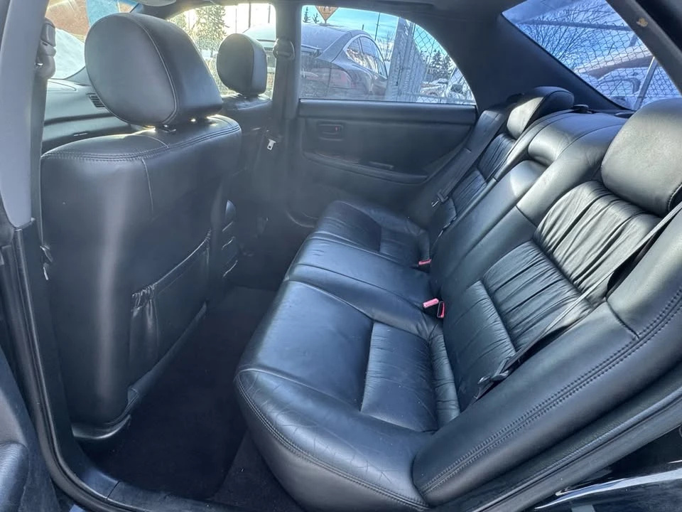2001 Lexus ES 2nd Gen - Image 18 of 18
