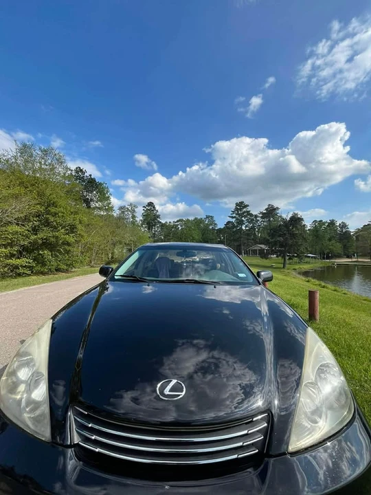 2001 Lexus ES 3rd Gen - Image 3 of 10
