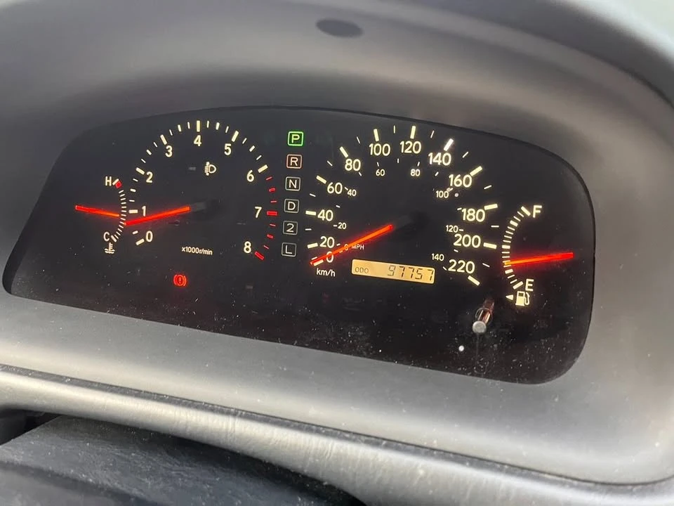 2001 Lexus ES 3rd Gen - Image 5 of 10
