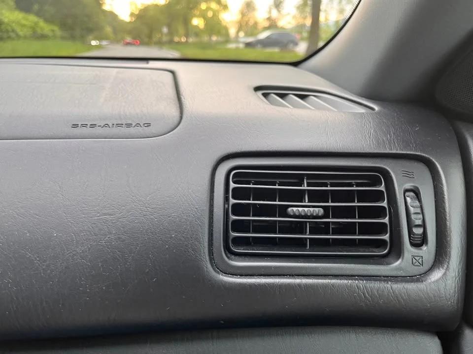 2001 Lexus ES 3rd Gen - Image 8 of 10