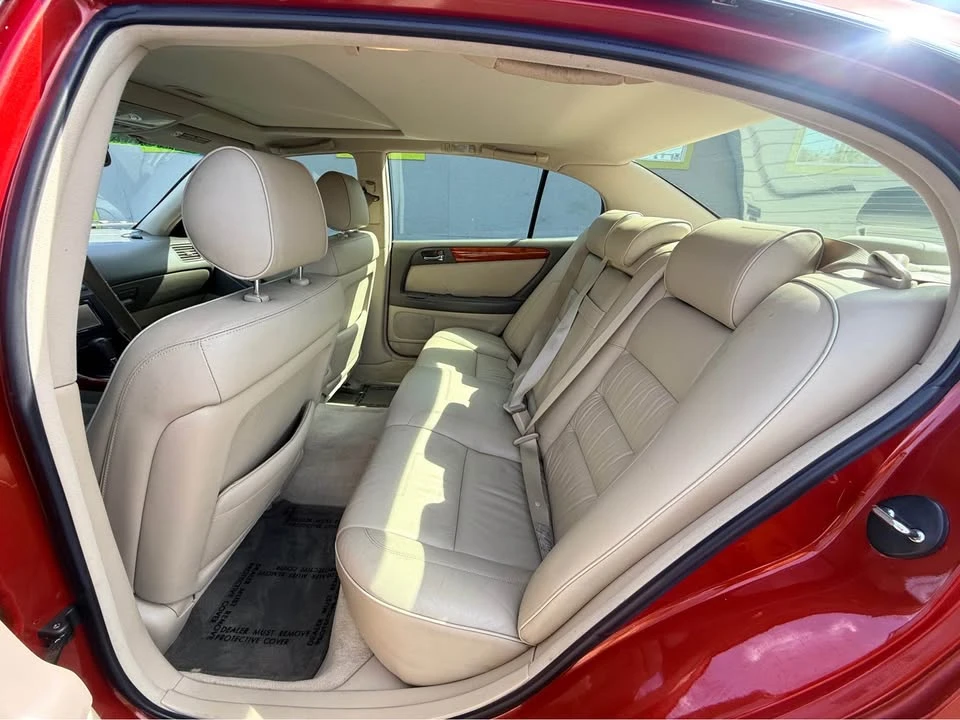 2001 Lexus GS 2nd Gen - Image 11 of 15