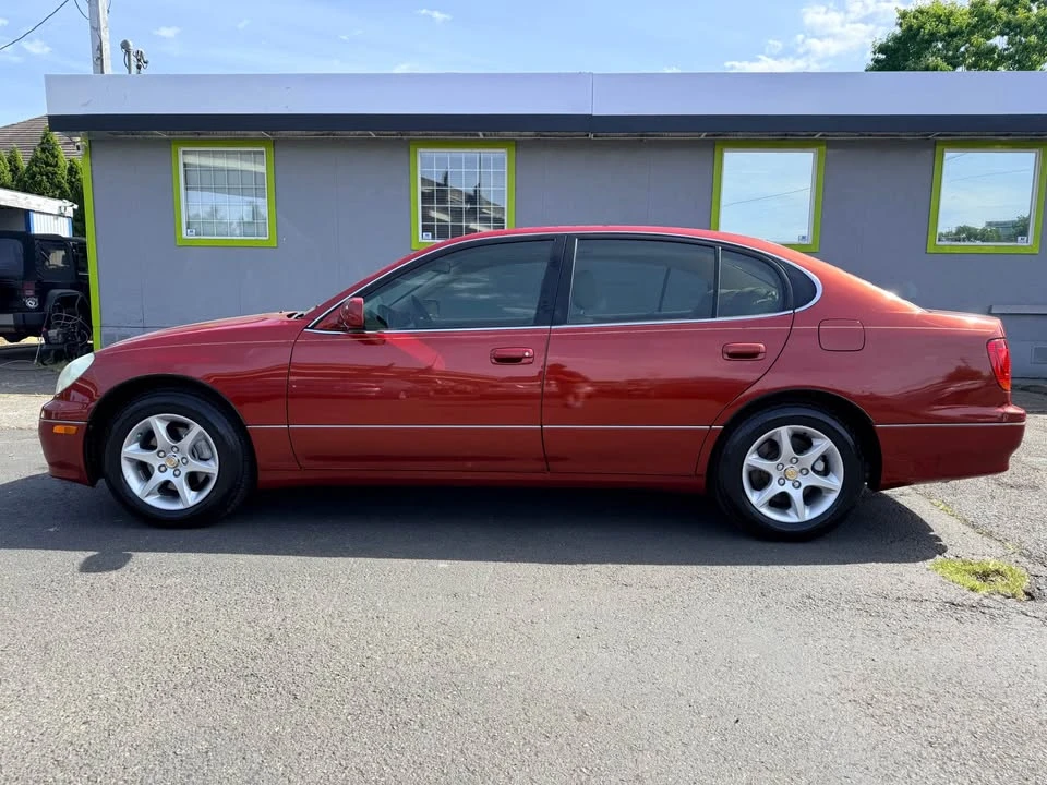 2001 Lexus GS 2nd Gen - Image 2 of 15