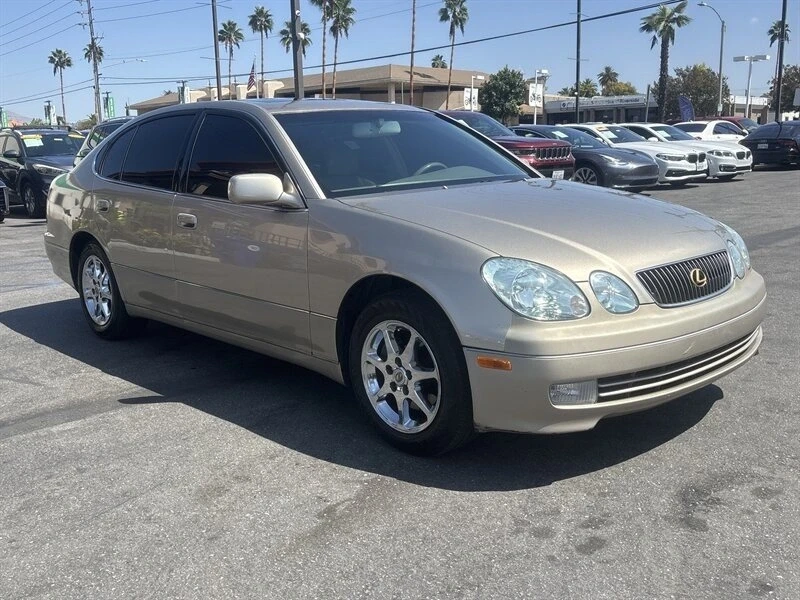 2001 Lexus GS 2nd Gen - Image 10 of 16
