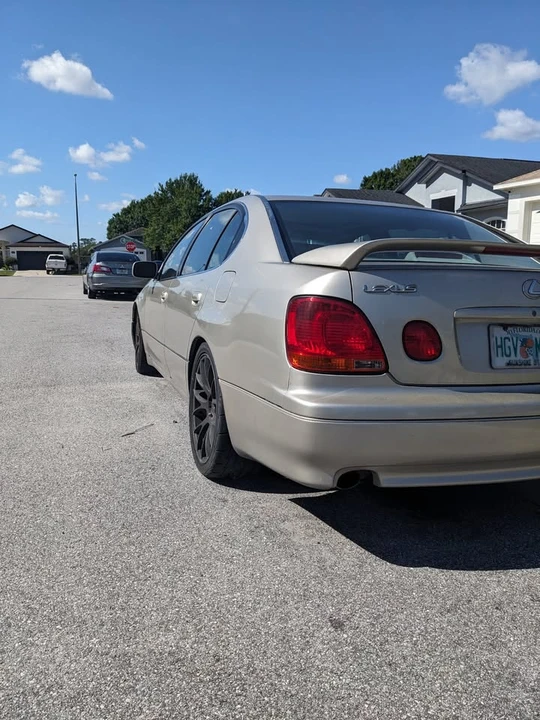 2001 Lexus GS 2nd Gen - Image 7 of 15