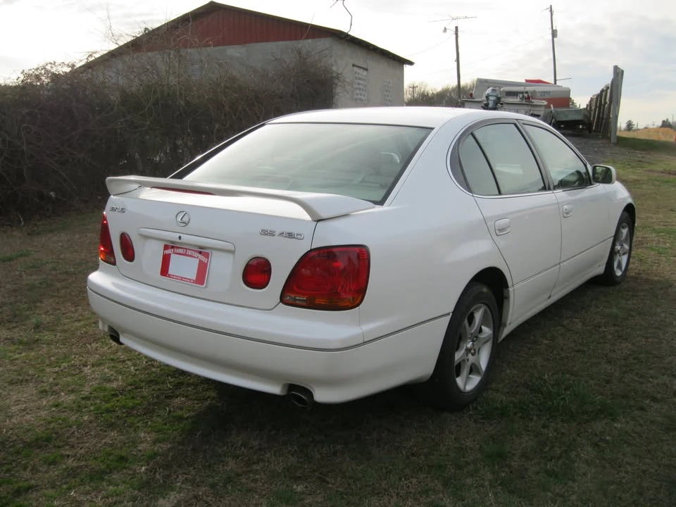 2001 Lexus GS 2nd Gen - Image 5 of 11