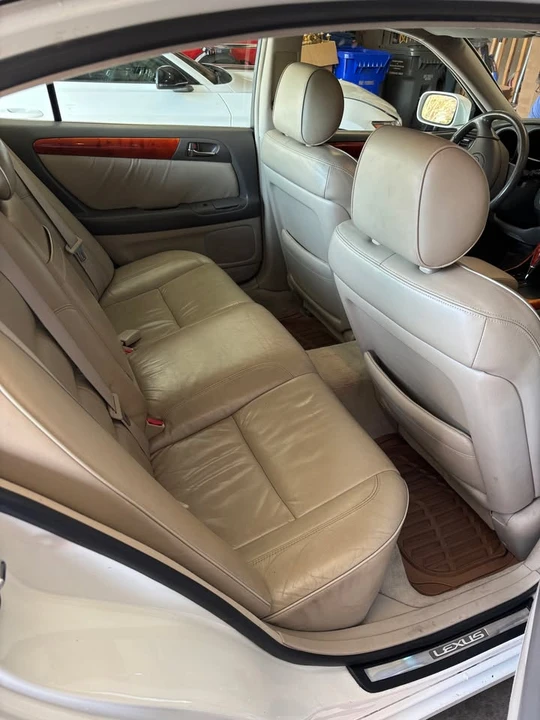 2001 Lexus GS 2nd Gen - Image 11 of 14