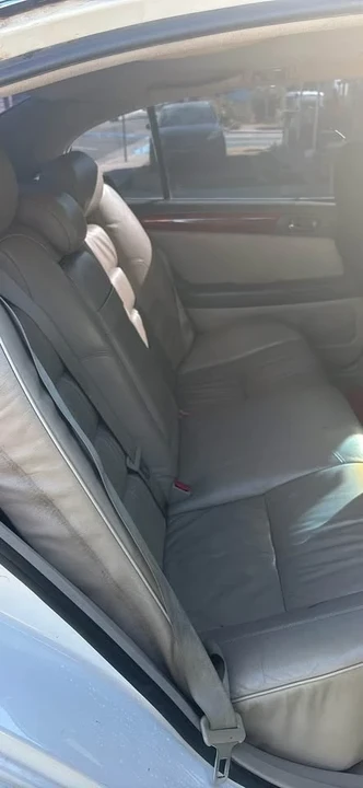 2001 Lexus GS 2nd Gen - Image 5 of 10