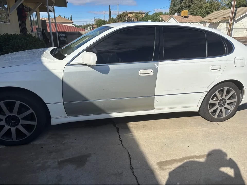 2001 Lexus GS 2nd Gen - Image 3 of 10