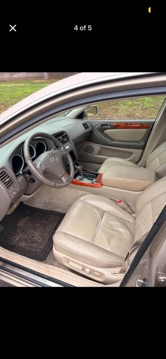 2001 Lexus GS 2nd Gen - Image 2 of 10