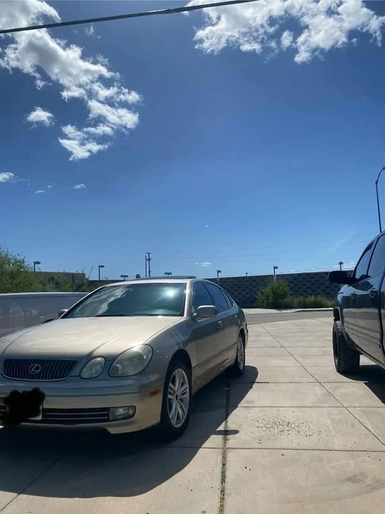 2001 Lexus GS 2nd Gen - Image 4 of 10
