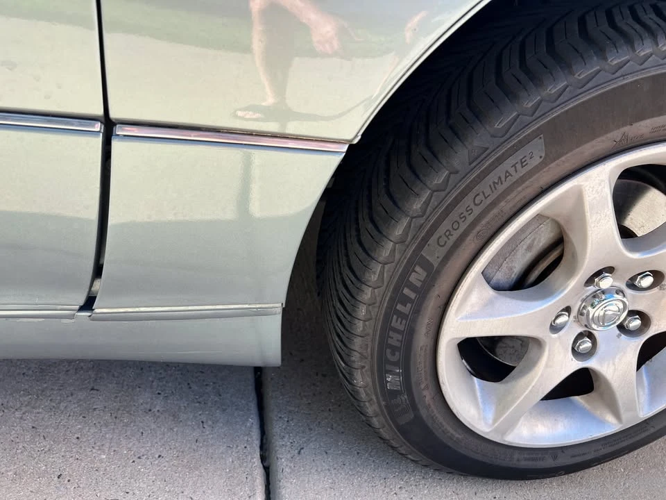 2001 Lexus GS 2nd Gen - Image 7 of 8