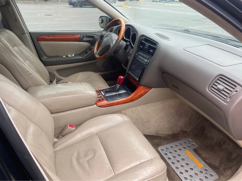 2001 Lexus GS 2nd Gen - Image 8 of 10