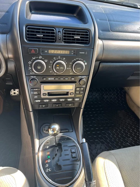 2001 Lexus IS 1st Gen - Image 7 of 13