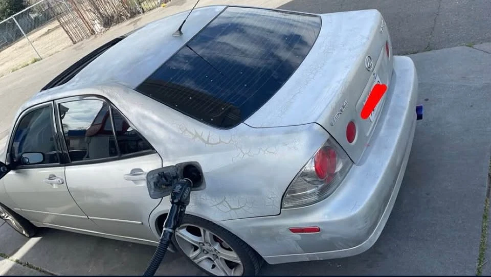 2001 Lexus IS 1st Gen - Image 4 of 6
