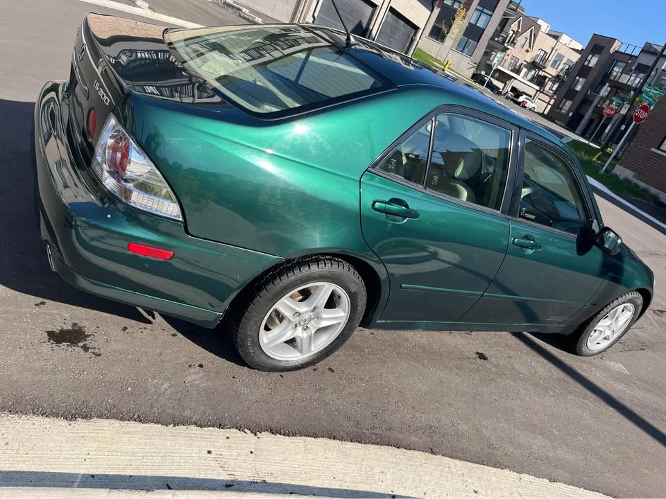 2001 Lexus IS 1st Gen - Image 2 of 13