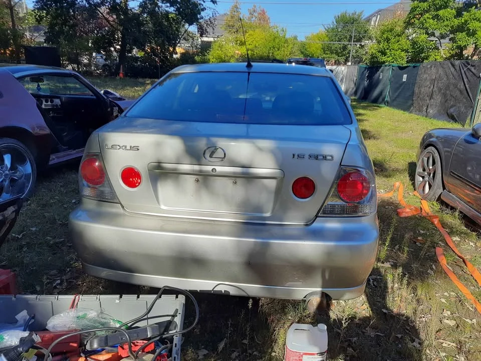 2001 Lexus IS 1st Gen - Image 6 of 16