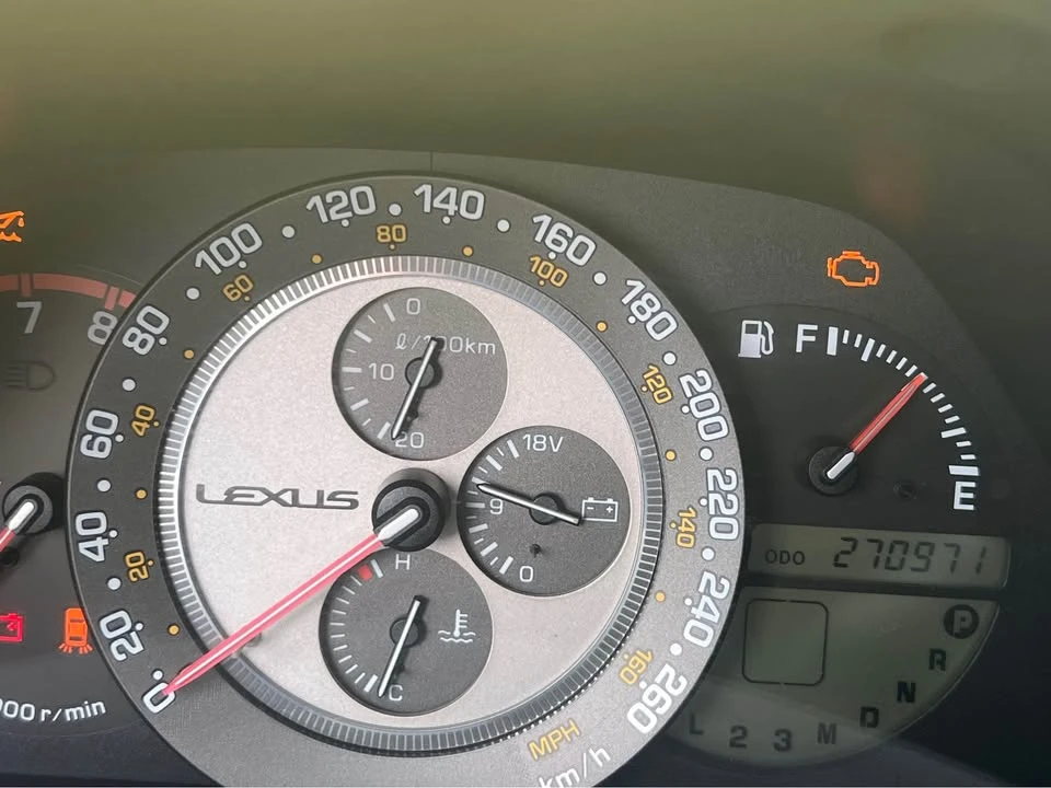 2001 Lexus IS 1st Gen - Image 6 of 8