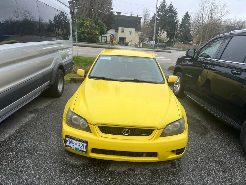 2001 Lexus IS 1st Gen - Image 3 of 8