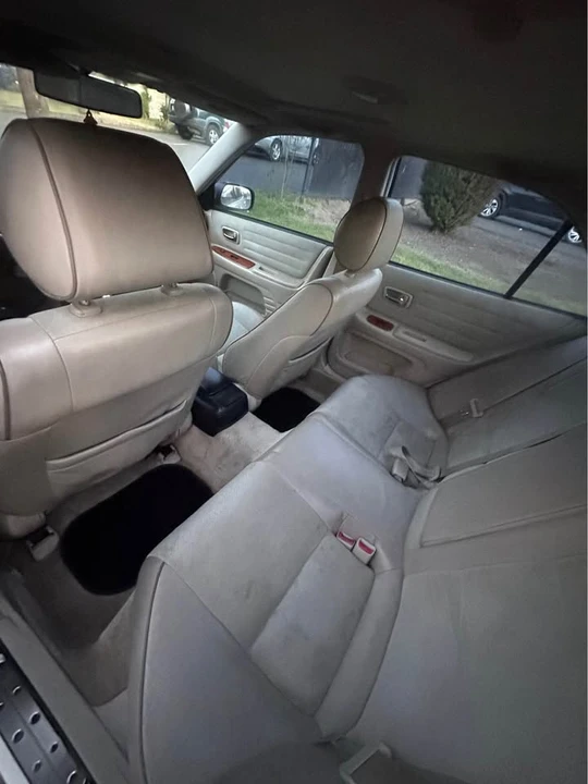 2001 Lexus IS 1st Gen - Image 6 of 6