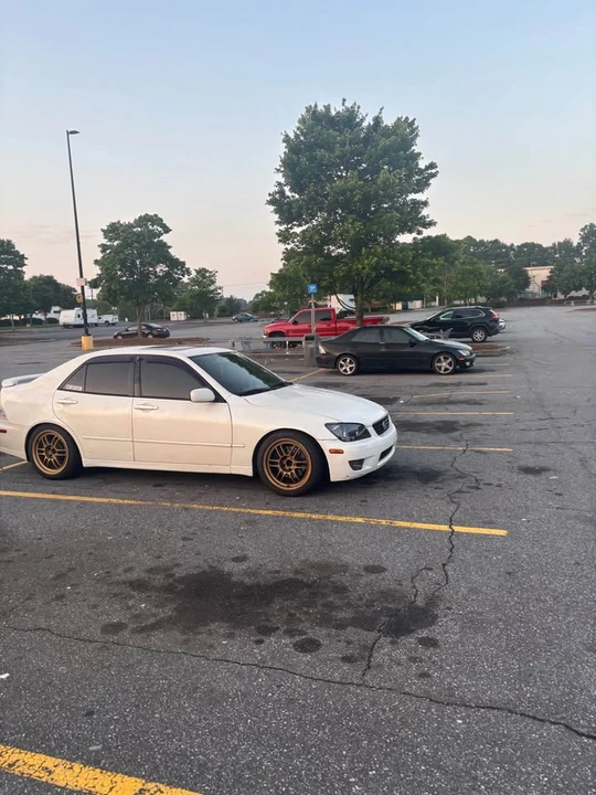 2001 Lexus IS 1st Gen - Image 7 of 7