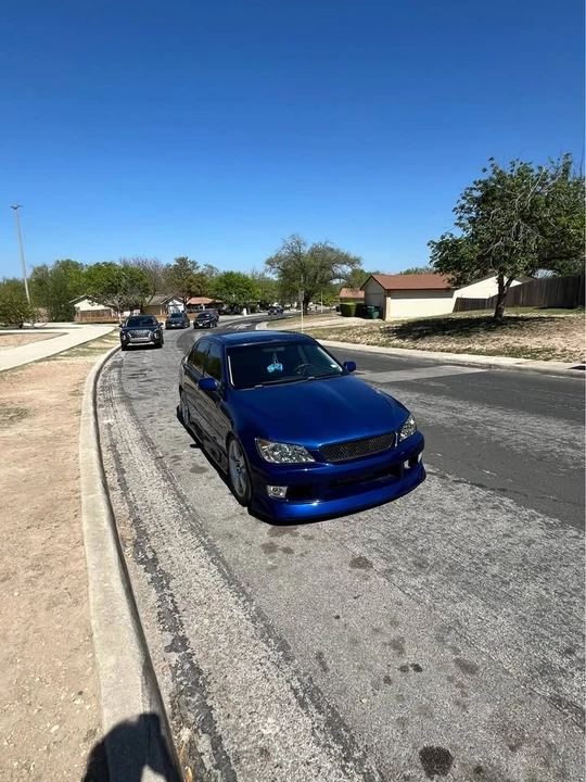 2001 Lexus IS 1st Gen - Image 6 of 11