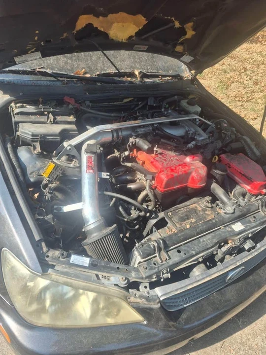 2001 Lexus IS 1st Gen - Image 4 of 5