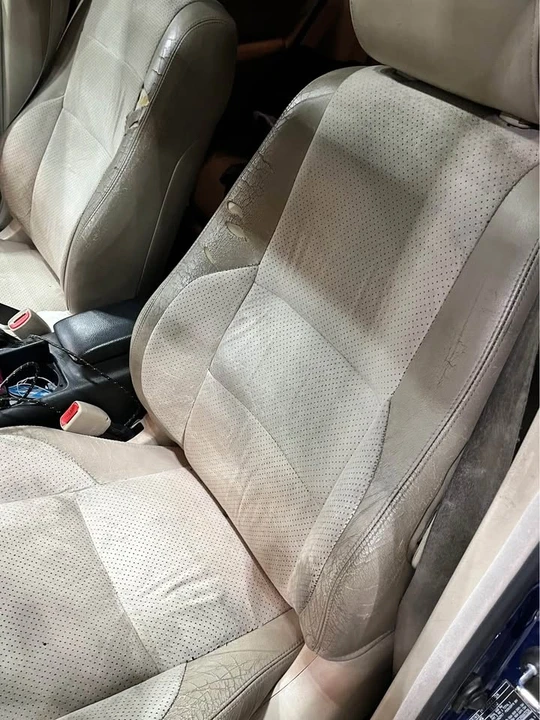 2001 Lexus IS 1st Gen - Image 5 of 13