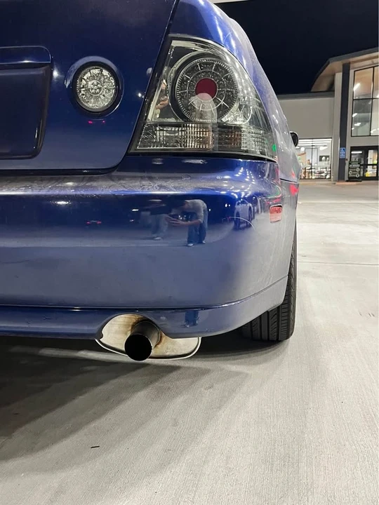 2001 Lexus IS 1st Gen - Image 13 of 13