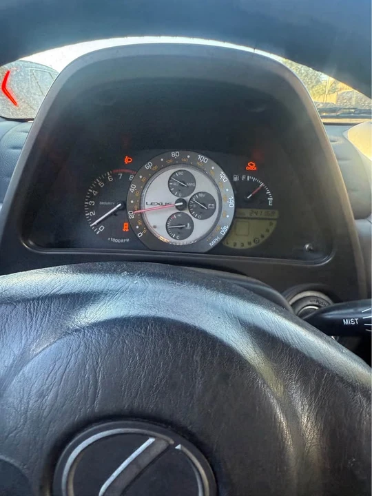 2001 Lexus IS 1st Gen - Image 3 of 5