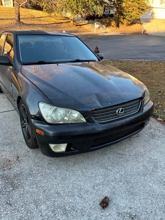 2001 Lexus IS 1st Gen - Image 4 of 9