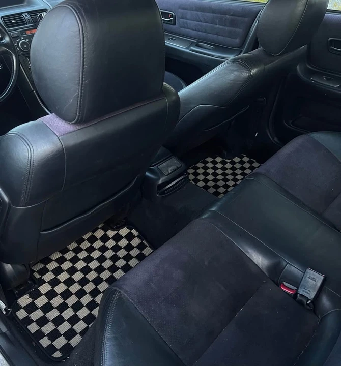 2001 Lexus IS 1st Gen - Image 5 of 5