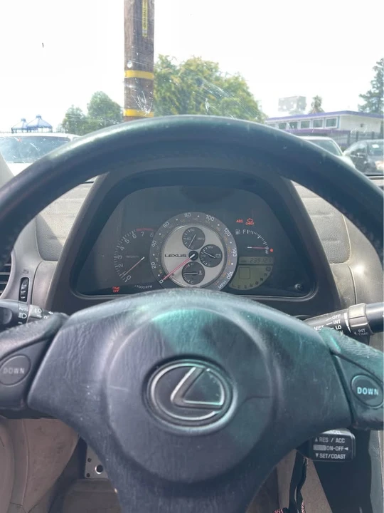 2001 Lexus IS 1st Gen - Image 9 of 9