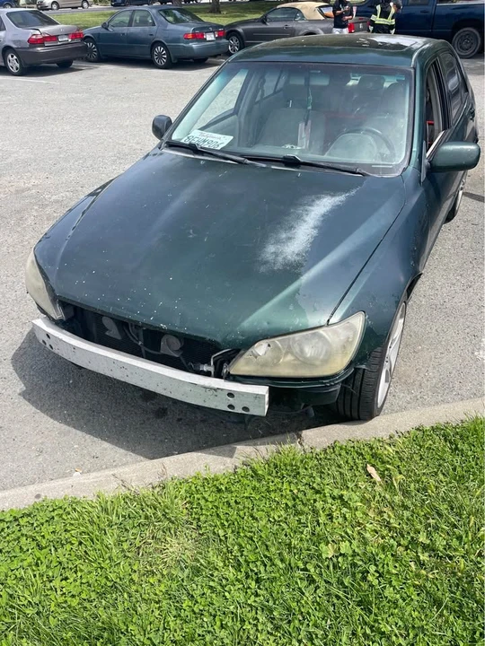 2001 Lexus IS 1st Gen - Image 3 of 9