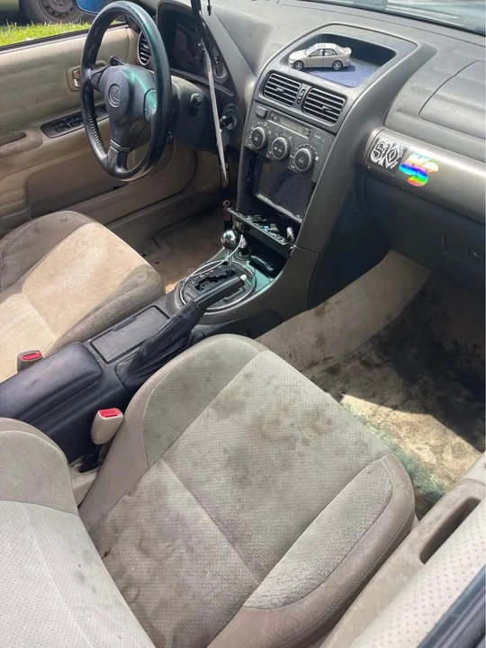 2001 Lexus IS 1st Gen - Image 7 of 9