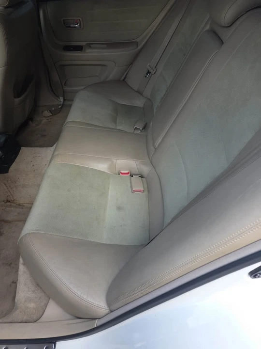 2001 Lexus IS 1st Gen - Image 6 of 6