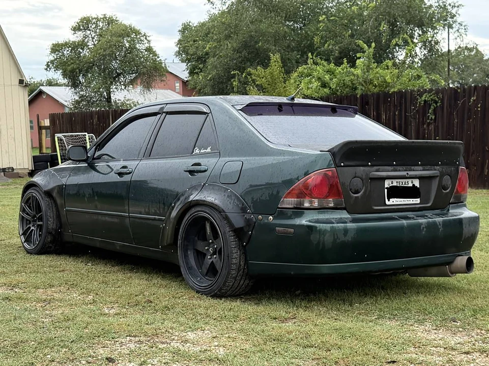 2001 Lexus IS 1st Gen - Image 8 of 14