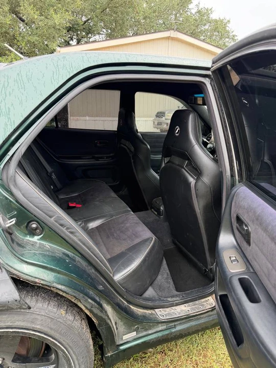 2001 Lexus IS 1st Gen - Image 11 of 14