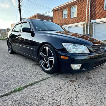 2001 Lexus IS300