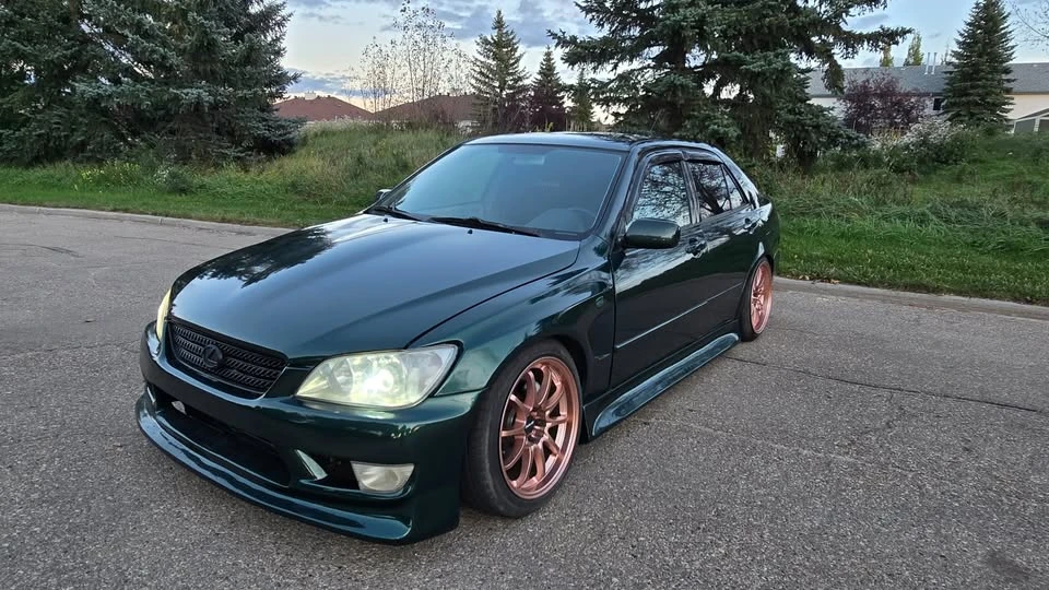 2001 Lexus IS 1st Gen - Image 3 of 15