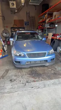 2001 Lexus IS300