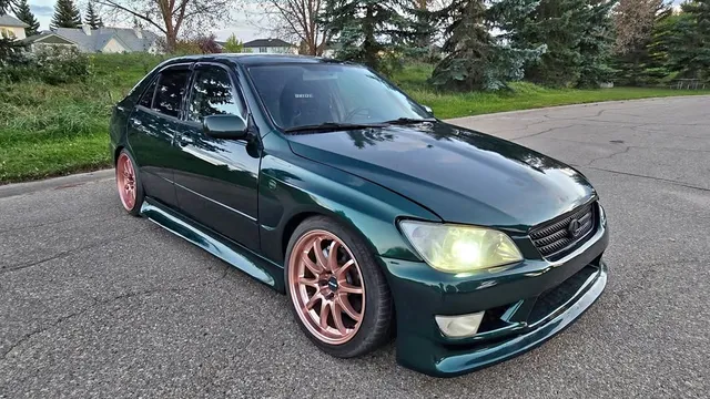 2001 Lexus IS300