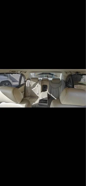 2001 Lexus LS 3rd Gen - Image 7 of 10