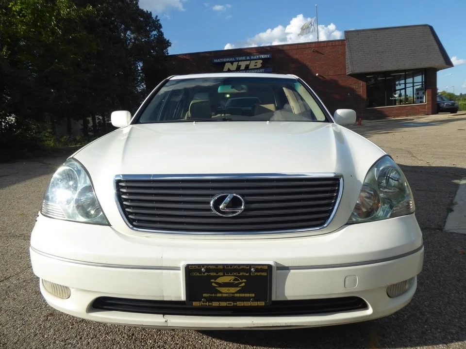2001 Lexus LS 3rd Gen - Image 5 of 19