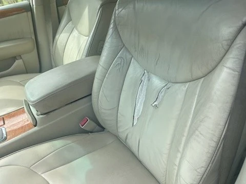 2001 Lexus LS 3rd Gen - Image 7 of 8