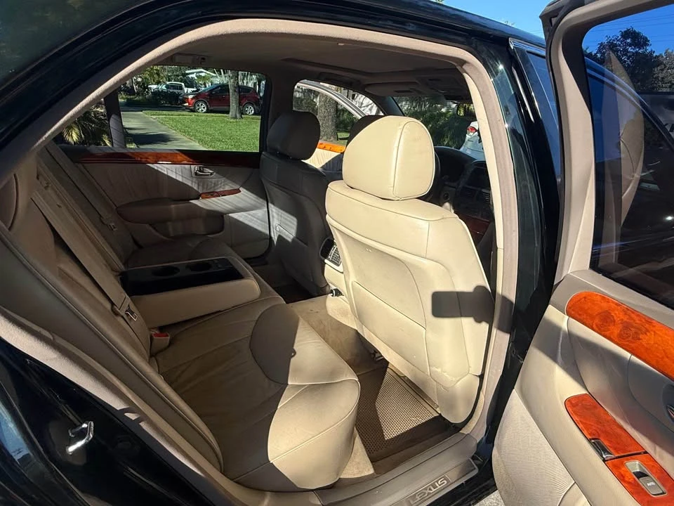 2001 Lexus LS 3rd Gen - Image 3 of 9