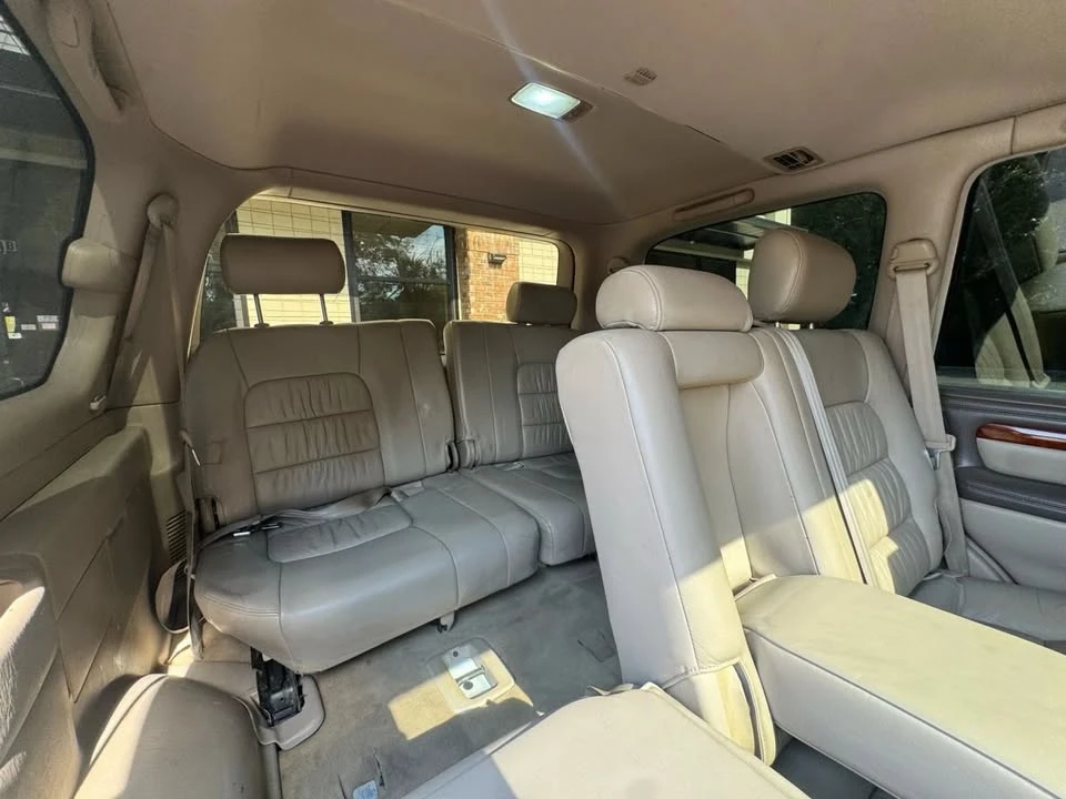 2001 Lexus LX 2nd Gen - Image 13 of 17