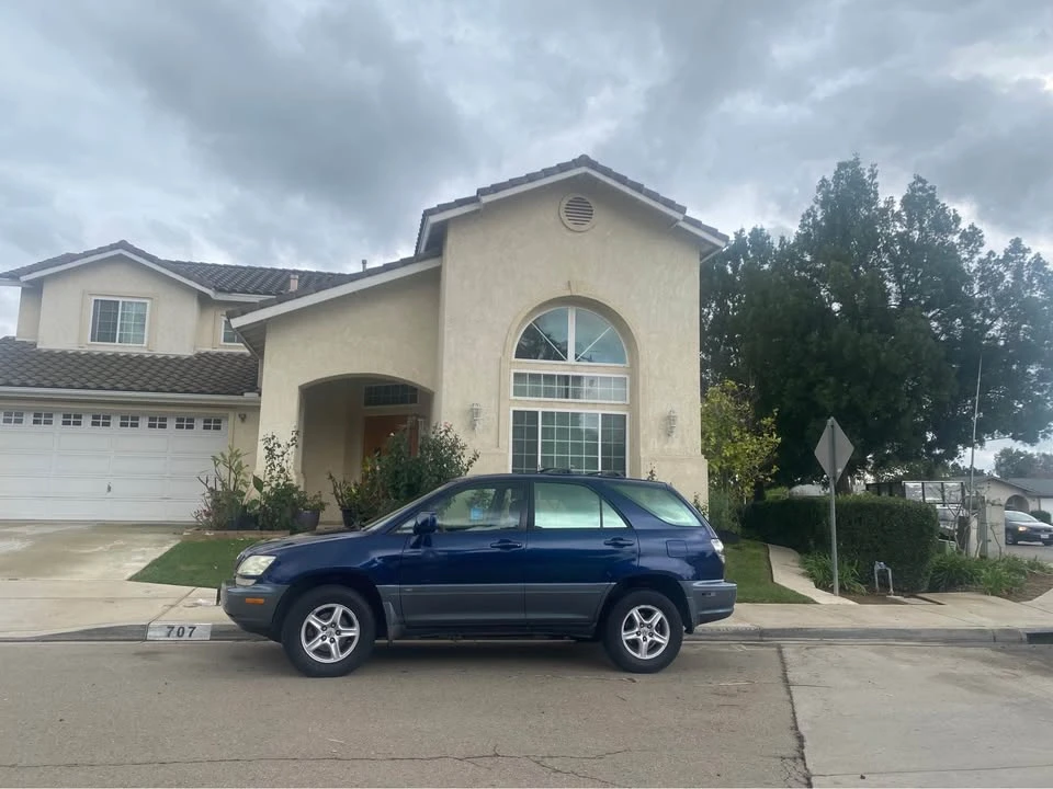 2001 Lexus RX 1st Gen - Image 5 of 12
