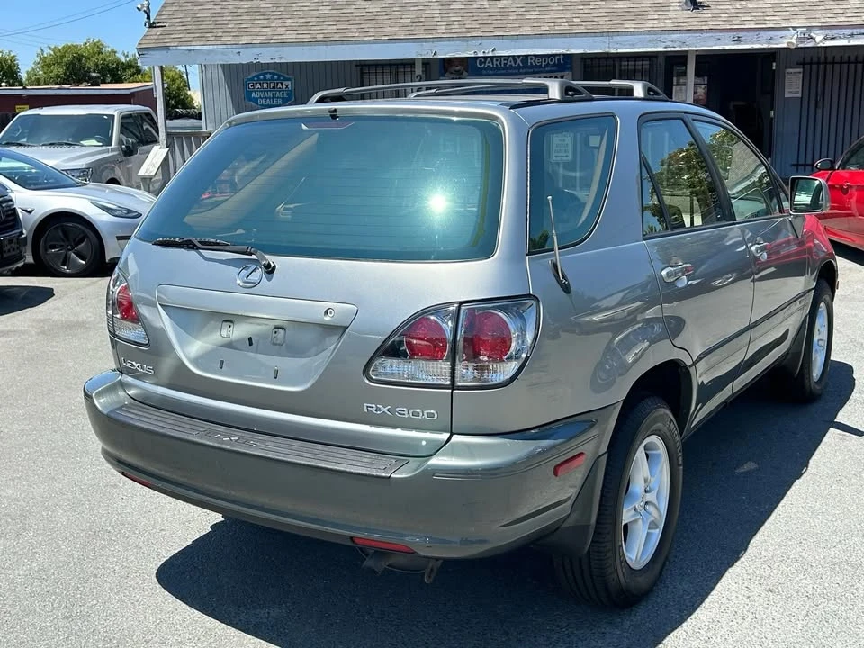 2001 Lexus RX 1st Gen - Image 3 of 20