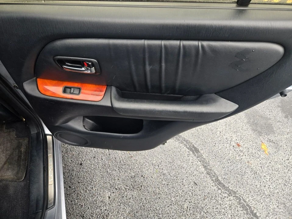2001 Lexus RX 1st Gen - Image 4 of 20
